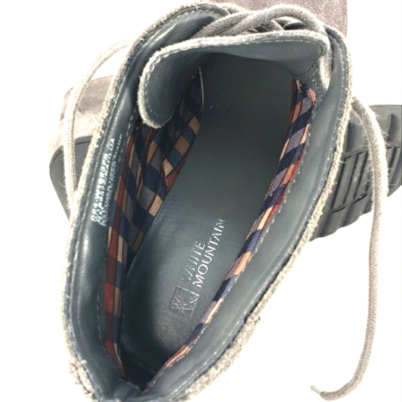 White Mountain Kahlua Gray Suede, Lace-Up, Wedge Bootie. Women's Size 8M - Picture 10 of 12